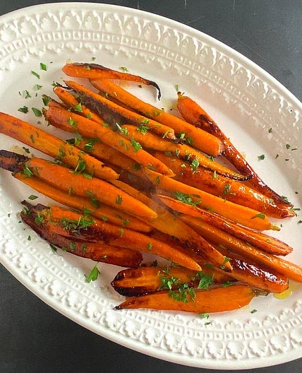 Low FODMAP Honey Lemon Pan Roasted Carrots