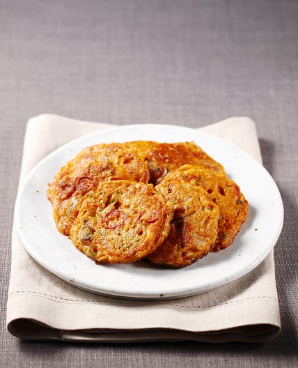 참치 김치전 만드는 법