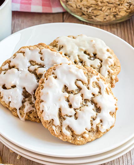 Maple Iced Oatmeal Cookie Recipe