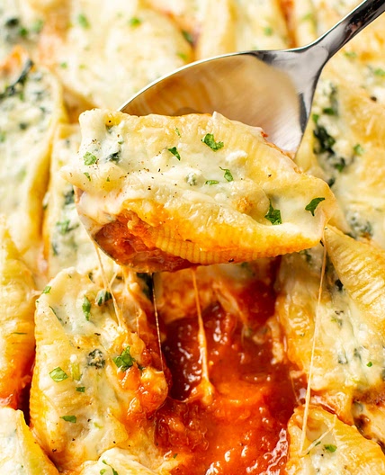 Spinach and Ricotta Stuffed Shells