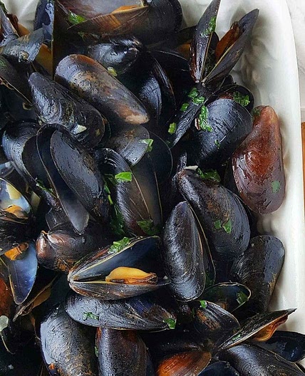 Quick and Easy Mussels Recipe