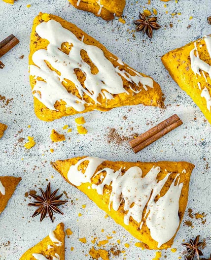 Pumpkin Spice Scones with Vanilla Glaze