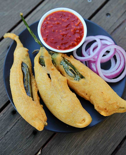 mirchi bajji recipe | chilli bajji | mirapakaya bajji | menasinakai bajji