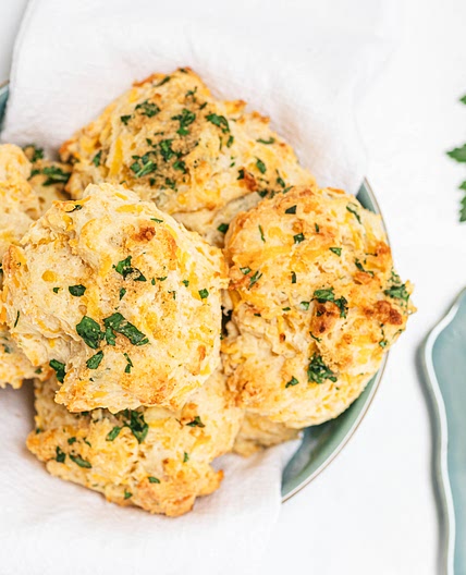 Cheddar Bay Biscuits