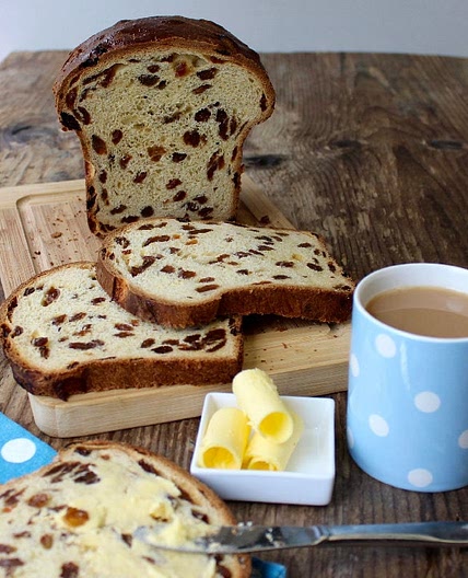 Guernsey Gâche - a Fruit Bread Loaf