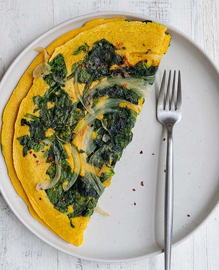 Vegan Omelette That Doesn’t Stick (High-Protein)