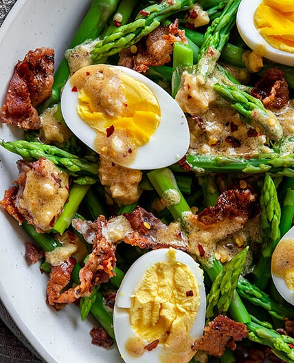 Keto Asparagus, Egg, and Bacon Salad
