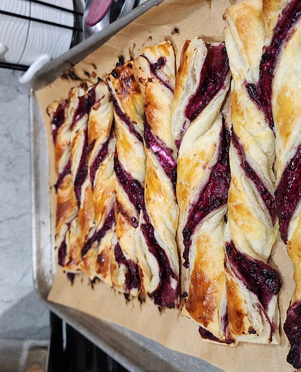 Goat cheese black berry twists