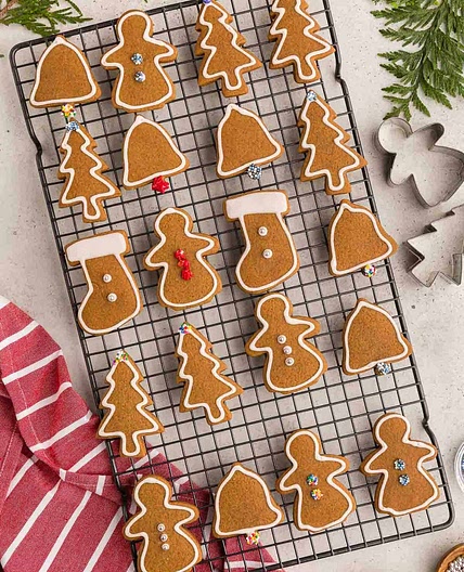 Royal Icing with Meringue Powder