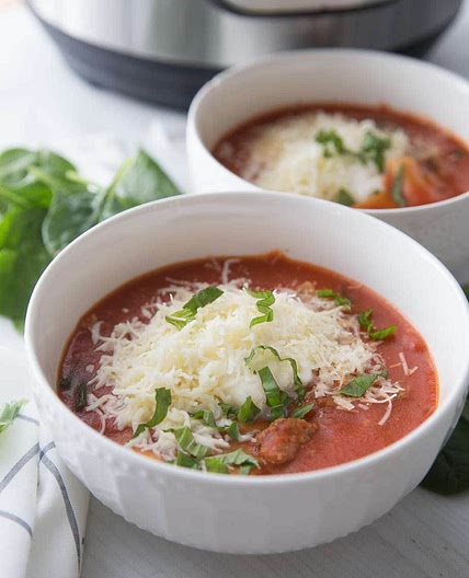 Healthy Instant Pot Lasagna Soup