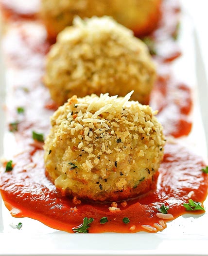 Chicken Parmesan Stuffed Meatballs