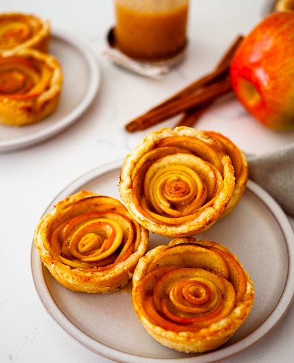 Mini Caramel Apple Pies