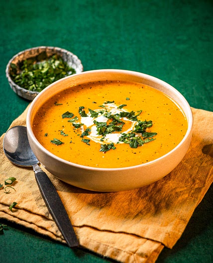 Creamy carrot and coriander soup