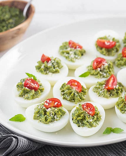 Holiday Pesto Devilled Eggs