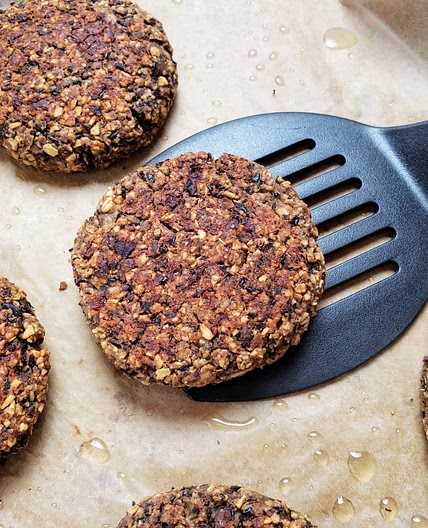 Black bean burgers