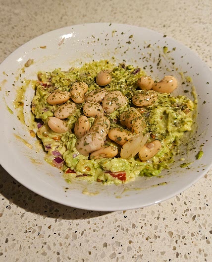 Guacamole Dip with Butter Beans