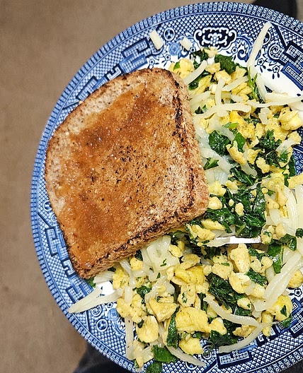 Egg and Kale Scramble