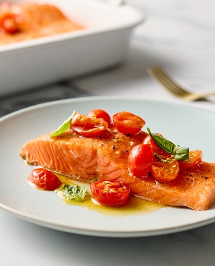 Slow-Baked Salmon and Cherry Tomatoes