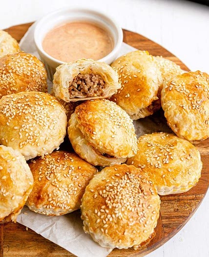 Cheeseburger pastry puffs recipe