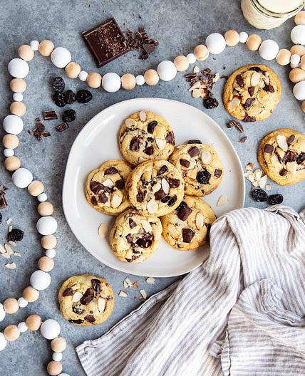 Cherry Almond Cookies