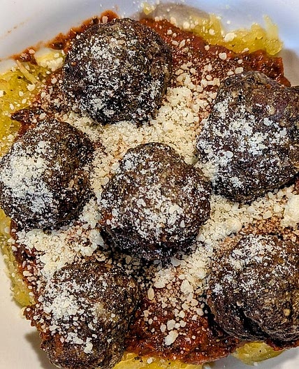 Spaghetti (Squash) & (Gluten Free) Meatballs