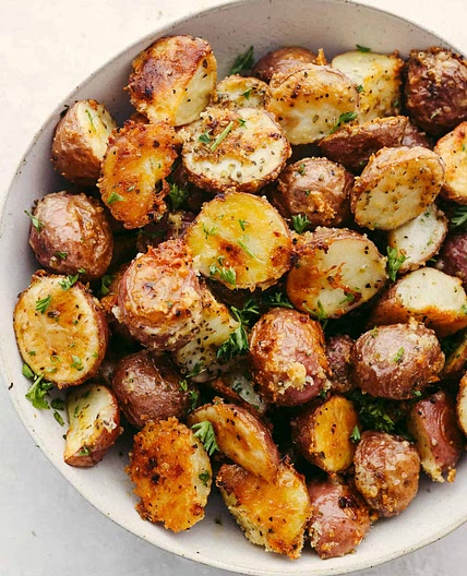 Parmesan Garlic Roasted Potatoes