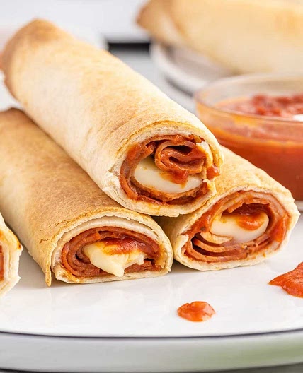 Air Fryer Pizza Rolls