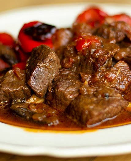 Beef Stew with Peppers & Mushrooms