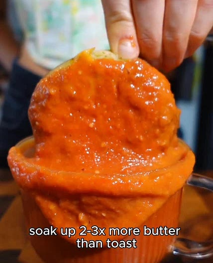 Cheesy Pesto Garlic-Butter Crumpets with a Roast-Tomato Garlic Dipping Sauce