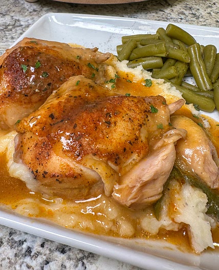Crockpot Smothered Chicken Legs