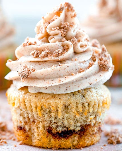 Coffee Cake Cupcakes