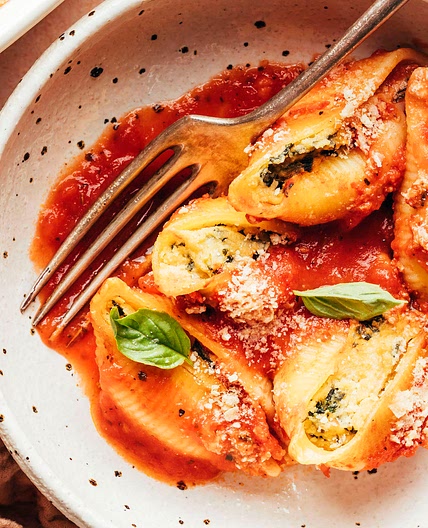 Easy Vegan Stuffed Shells