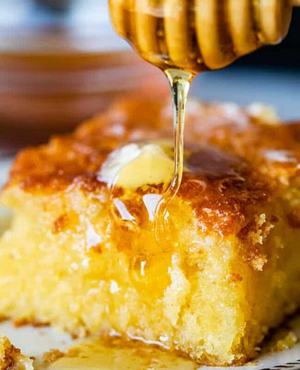 Best Homemade Cornbread Recipe (Sweet & Moist)