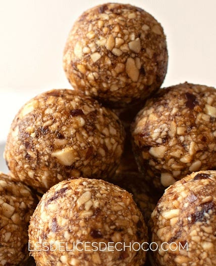 ENERGY BALLS NUTELLA STYLE 4 INGREDIENTS