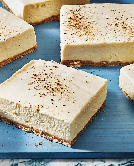 No-Bake Eggnog Cheesecake Bars