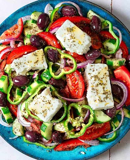 Greek Salad (Traditional Horiatiki Recipe)