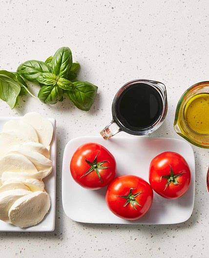 Caprese Salad with Balsamic Reduction