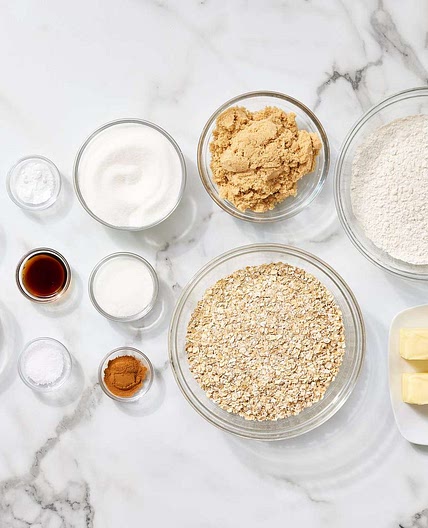 Soft Oatmeal Cookies