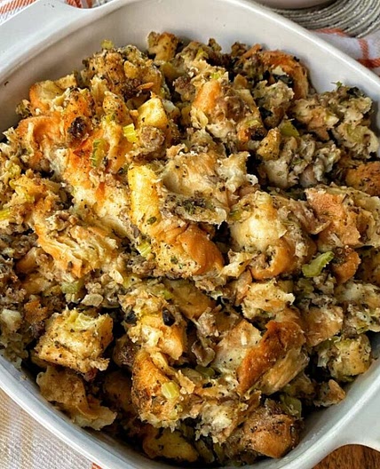 Classic Thanksgiving Stuffing Recipe