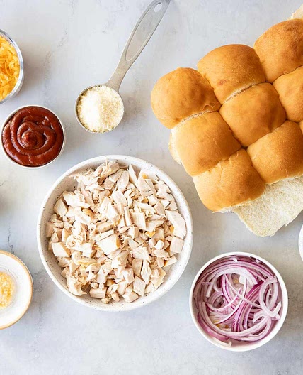 Pull-Apart Chicken Sliders