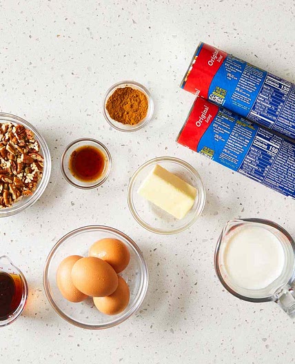 Easy Cinnamon Roll Casserole