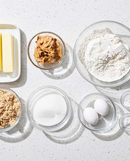 Classic Peanut Butter Cookies