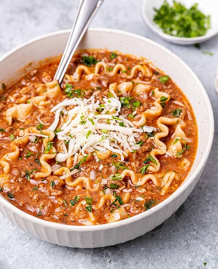 Easy Beef Lasagna Soup