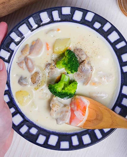 Japanese Cream Stew (White Stew with Chicken)