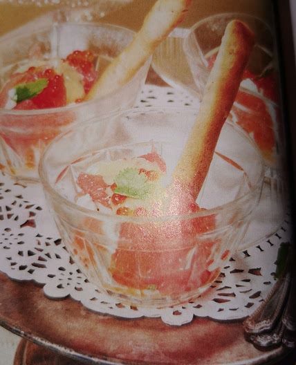 Crème de pomélo, œufs de truite et mayonnaise au gingembre