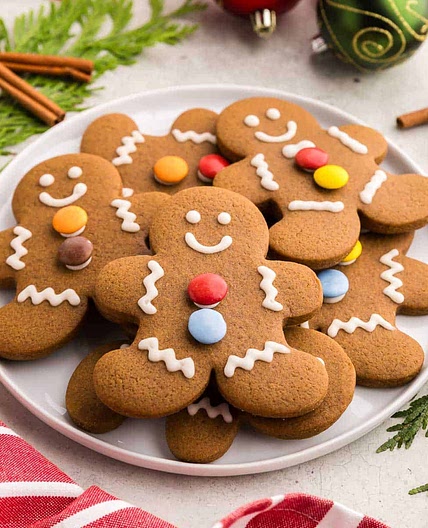 Soft Gingerbread Cookies