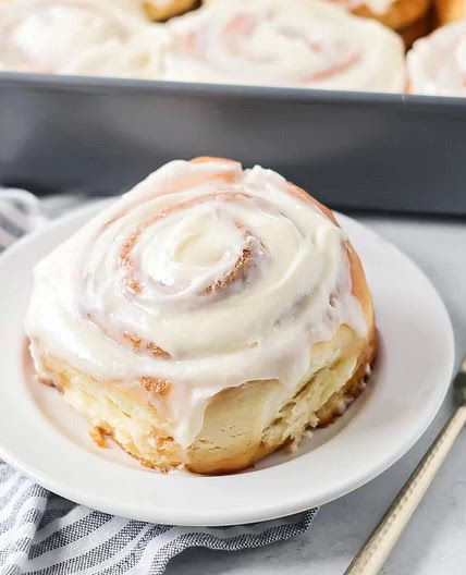 Easy Cinnamon Rolls Recipe