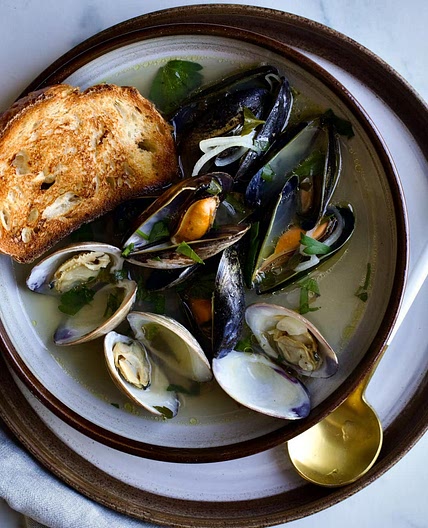 Steamed Mussels and Clams Recipe