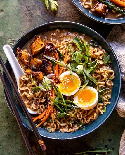 Easy Ginger Chicken and Spinach Ramen