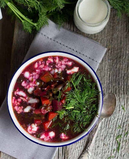Vegetarian Ukrainian borscht